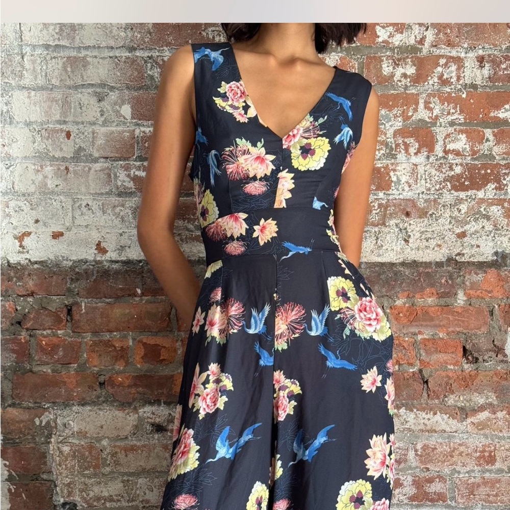 Y❤️U beautiful romper.  Pant suit sz 00 or XS
